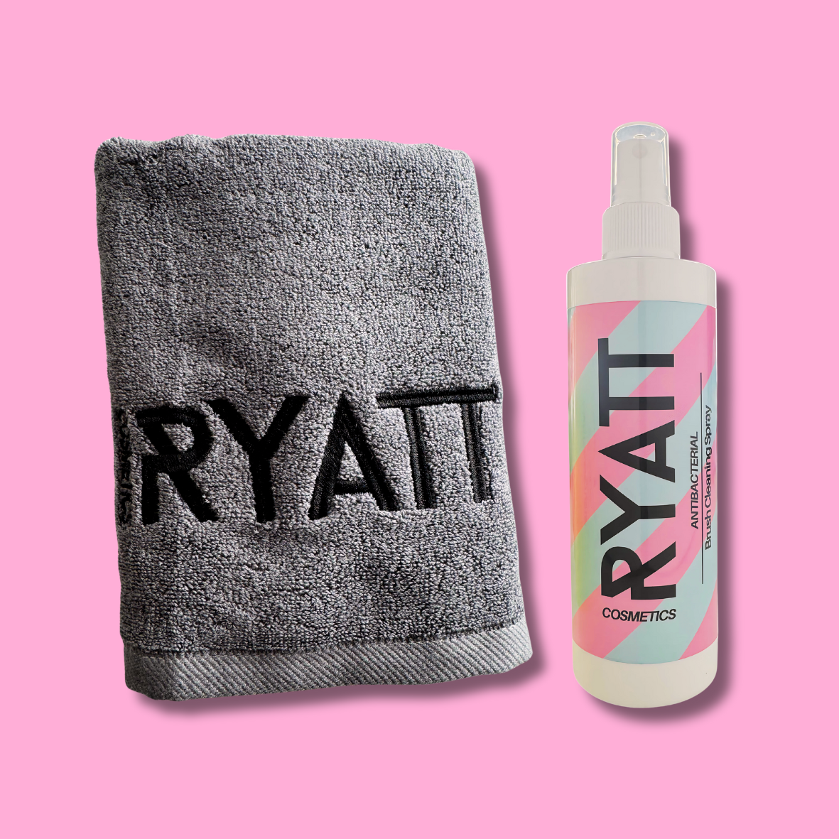 Ryatt Cosmetics 250ml Makeup Brush Cleaner Spray and Makeup Brush Cleaning Towel Bundle